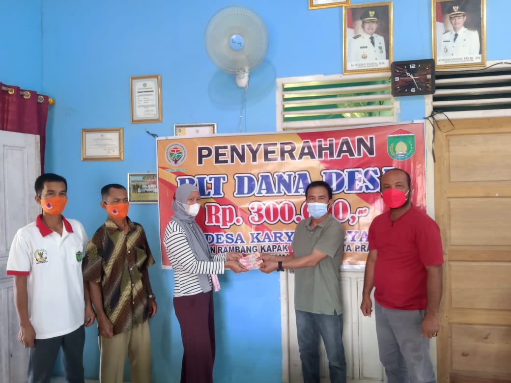 Penyerahan BLT Dana Desa - (Ada 0 foto)